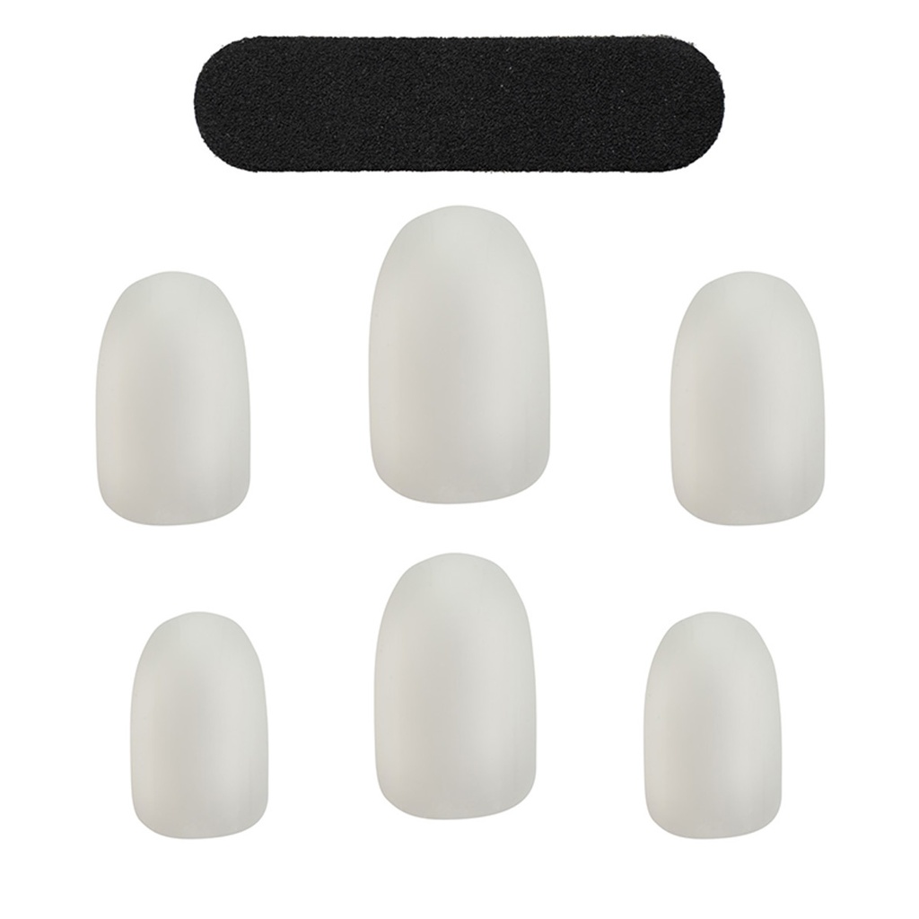 CHIC FRENCH NAILS