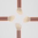 ANGLED FOUNDATION / NOSE CONTOUR BRUSH