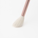 DETAILED HIGHLIGHTER BRUSH