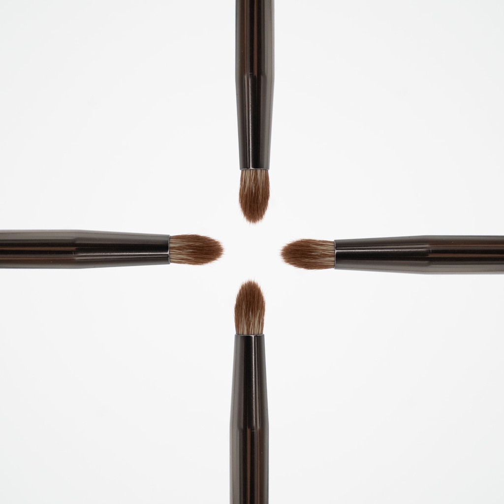 CREASE BRUSH