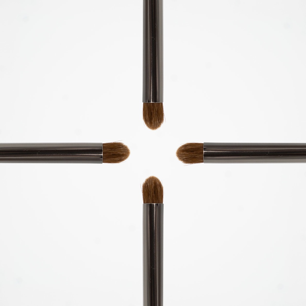 CREASE BRUSH