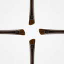 ANGLED EYESHADOW BRUSH